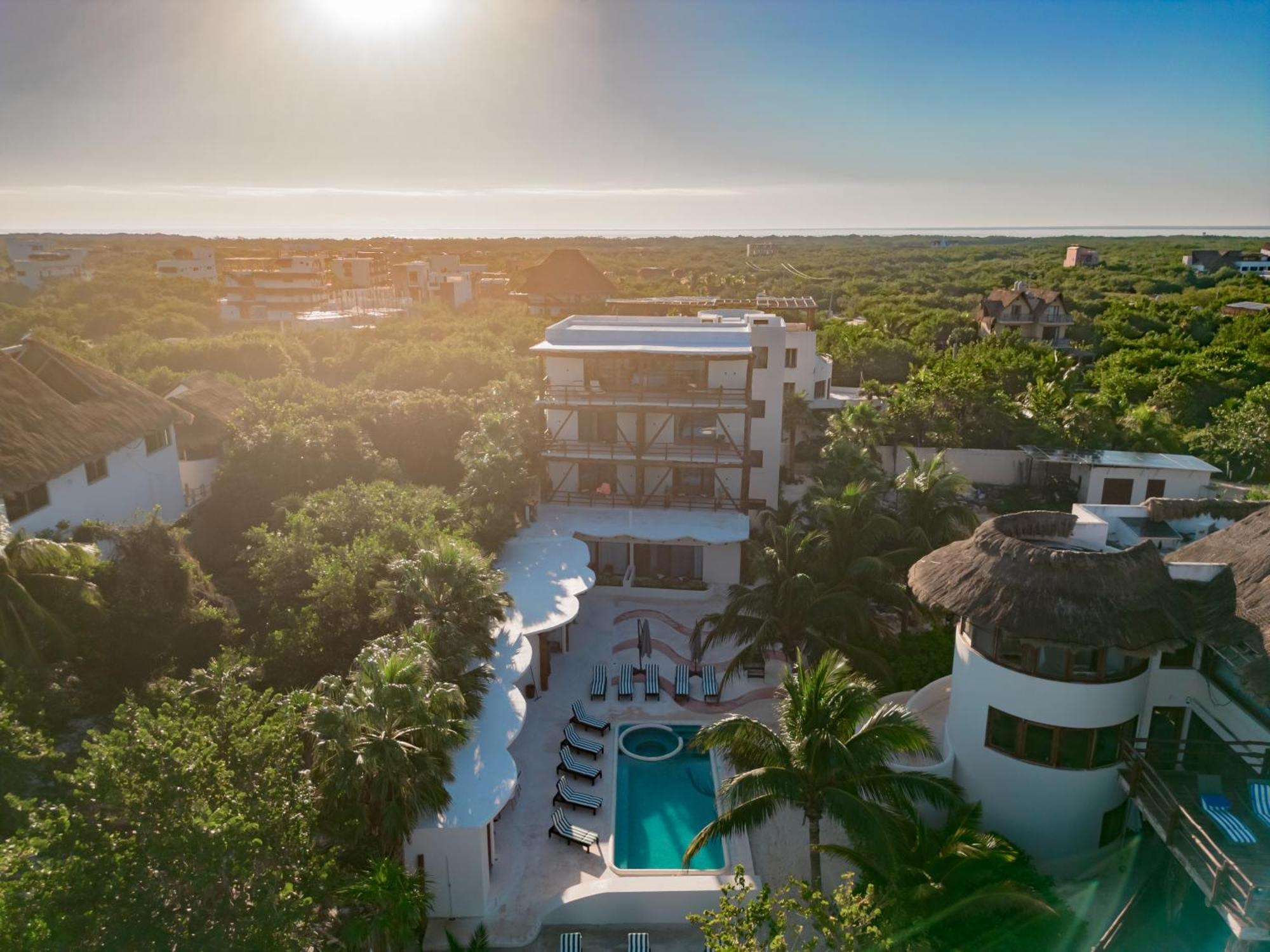 Beach Front Hotel Boutique Dk House Isla Holbox Exterior photo