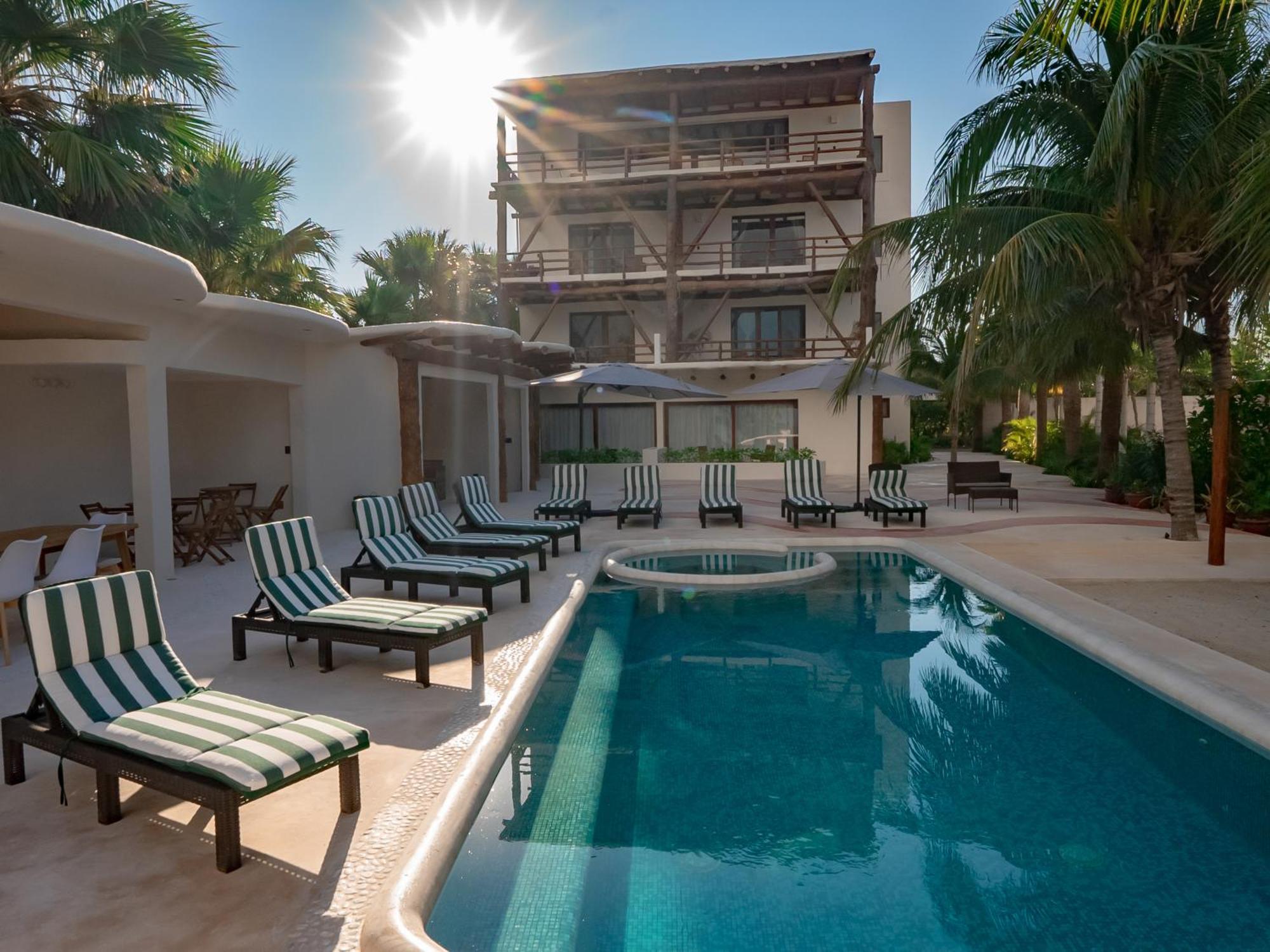 Beach Front Hotel Boutique Dk House Isla Holbox Exterior photo
