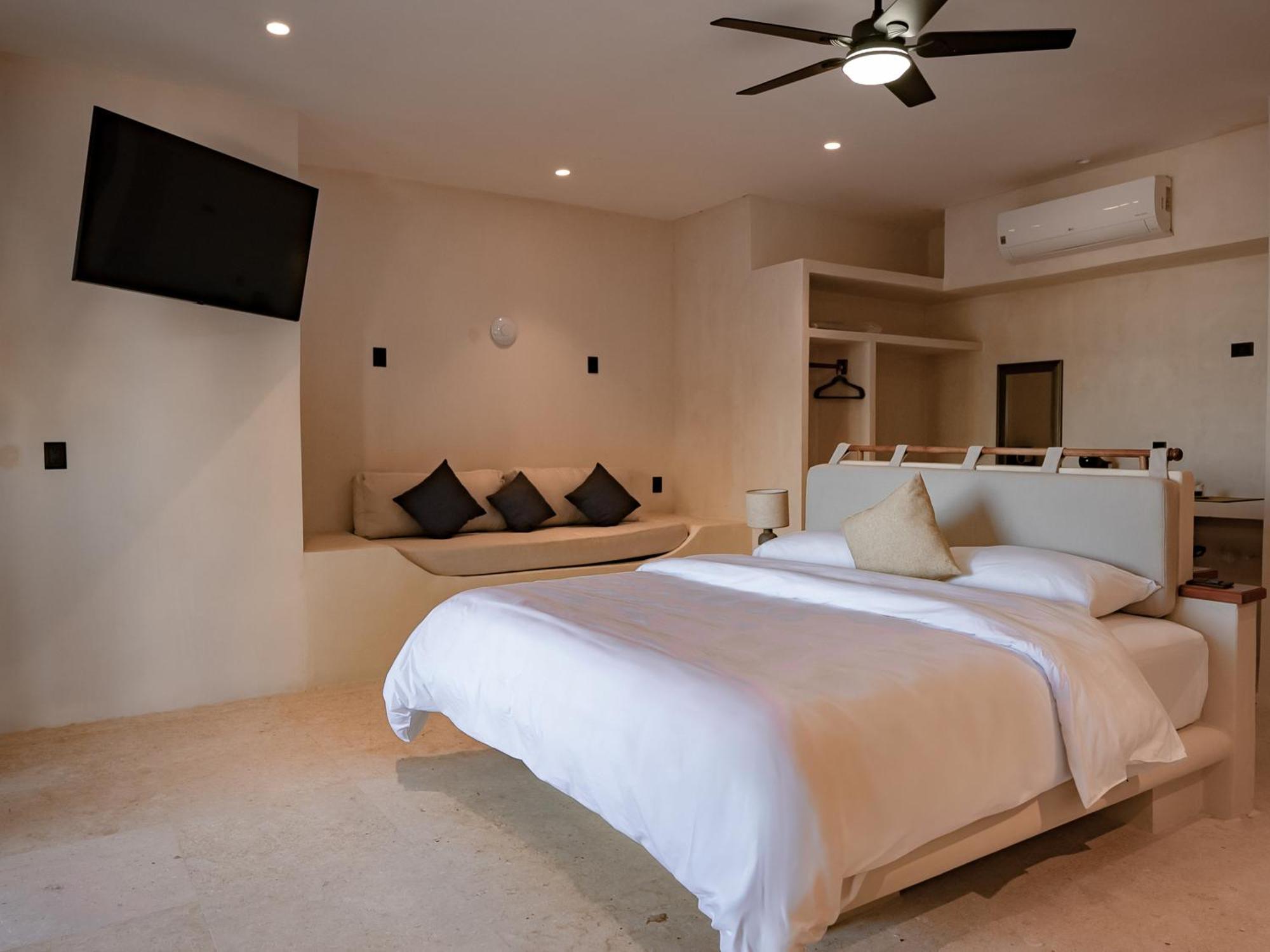 Beach Front Hotel Boutique Dk House Isla Holbox Room photo